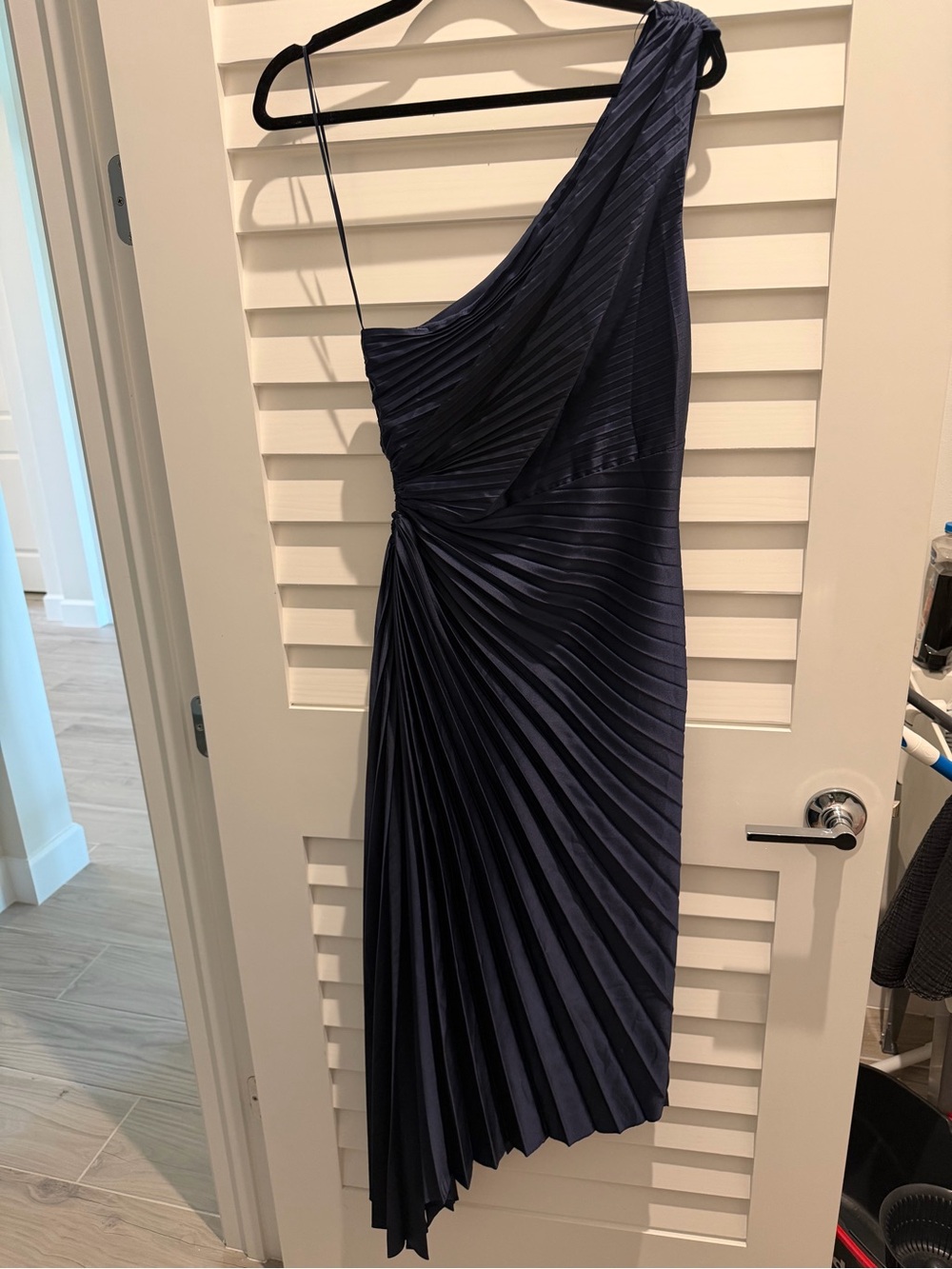 Dress Forum One-Shoulder Pleated Navy Dress
